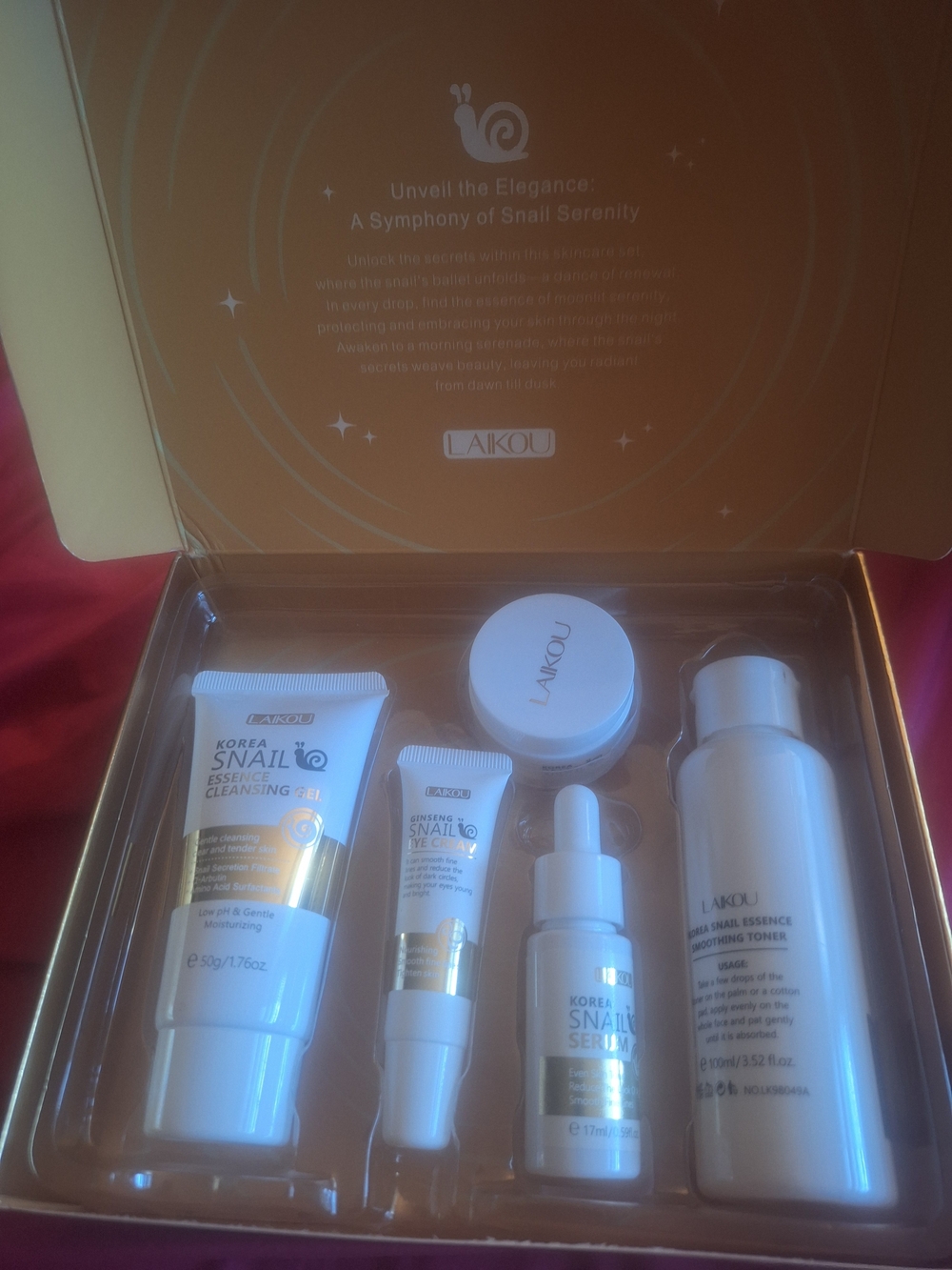 Aiko Snail Essence Skincare Set – White & Gold